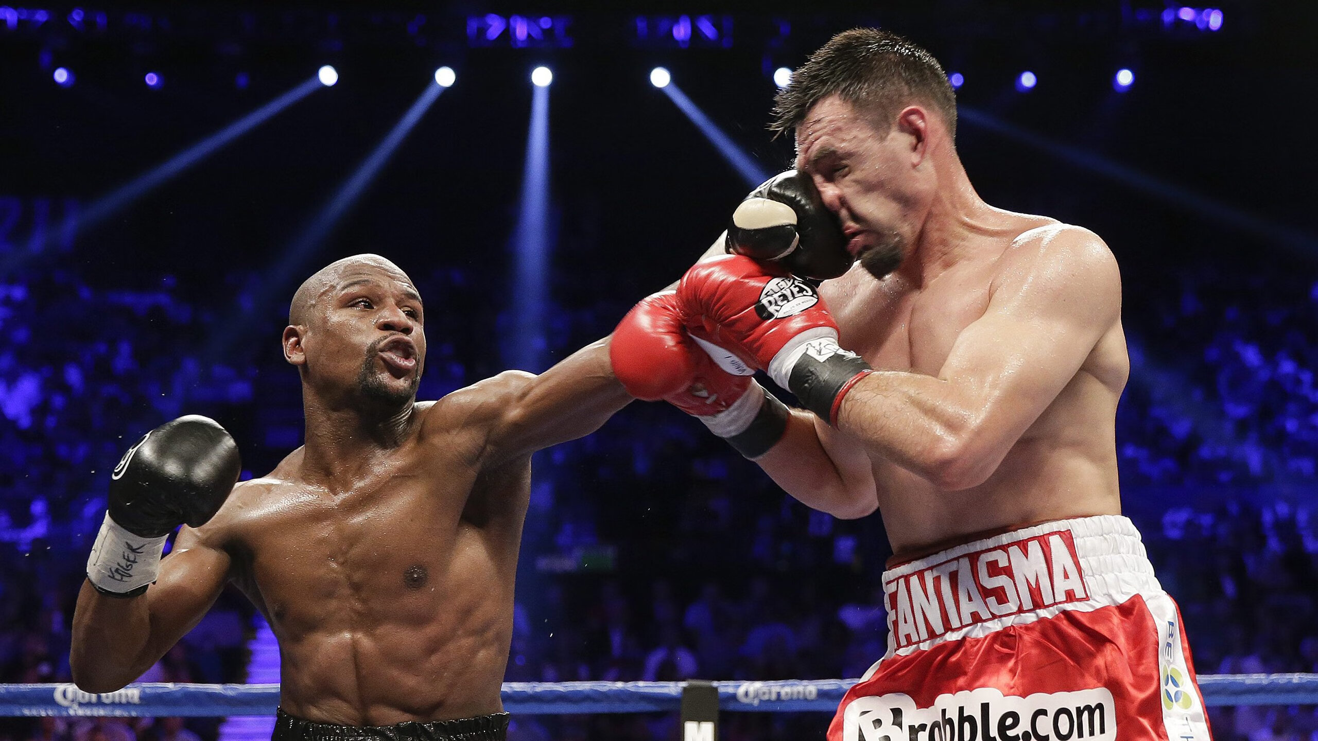 爱游戏官网-中国足球引入智能追踪设备实时反馈跑动数据，足球app排行 追踪球员